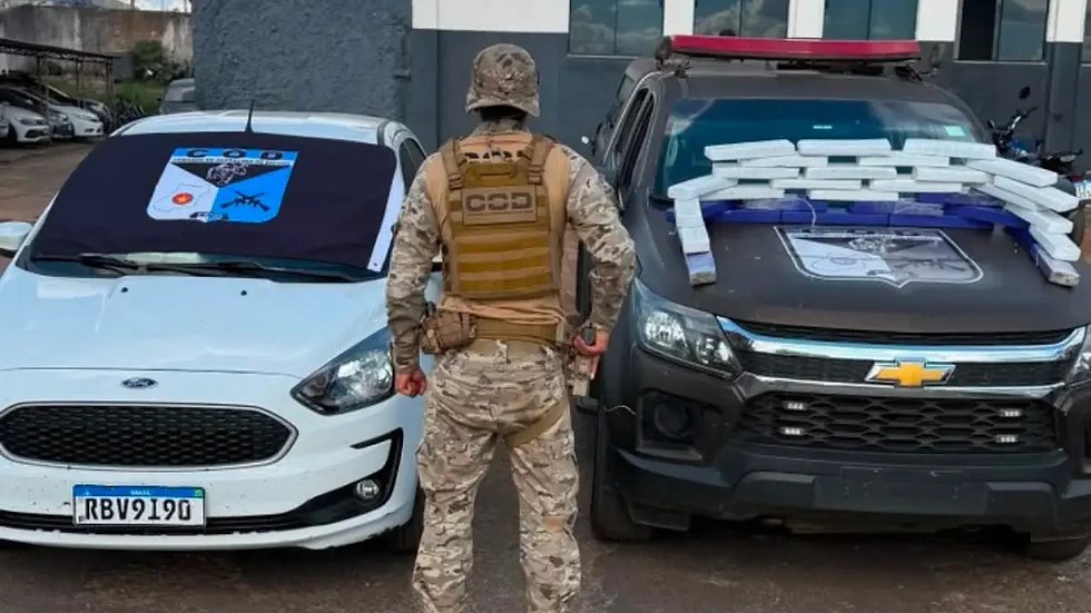 Grávida de oito meses é presa com 50 kg de maconha em carro clonado em Goiás