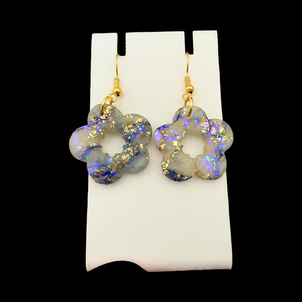 Flower earrings and gold flower earrings for a botanical style.