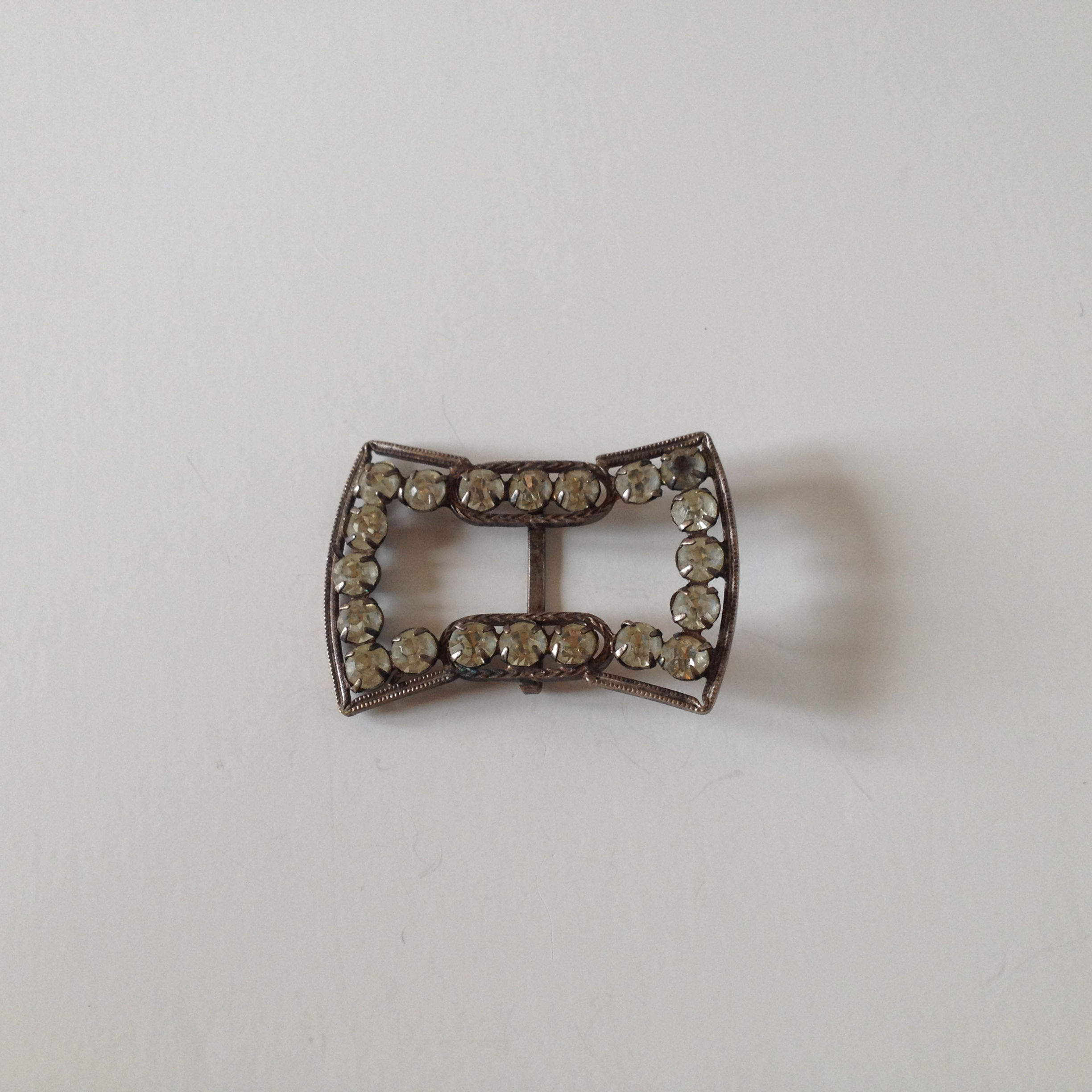TTO 216 Diamante Buckle