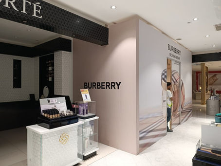 Hoarding & Visual, Burberry, Isetan KLCC