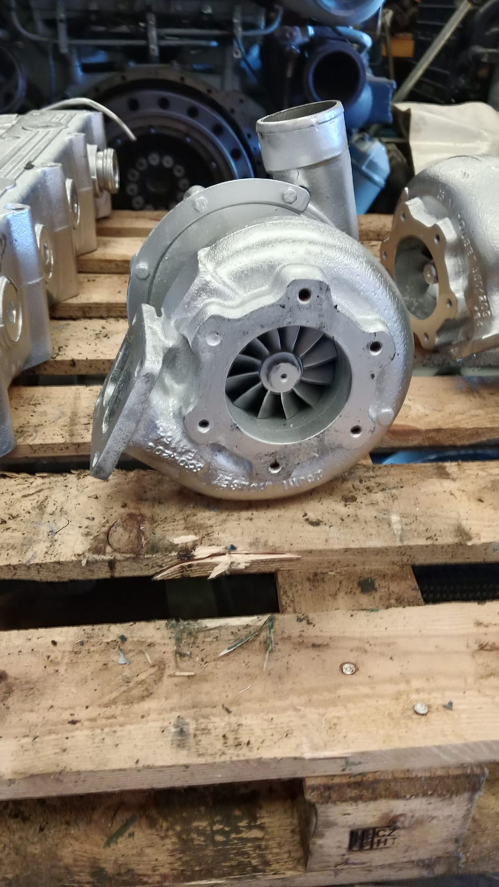 Miniatura: TURBO SCANIA D12