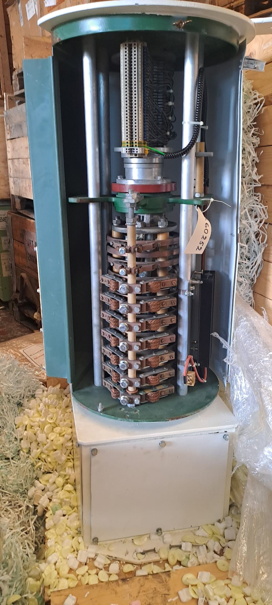 الصورة المصغرة: SLIP RING UNIT FOR CRANE LIEBHER