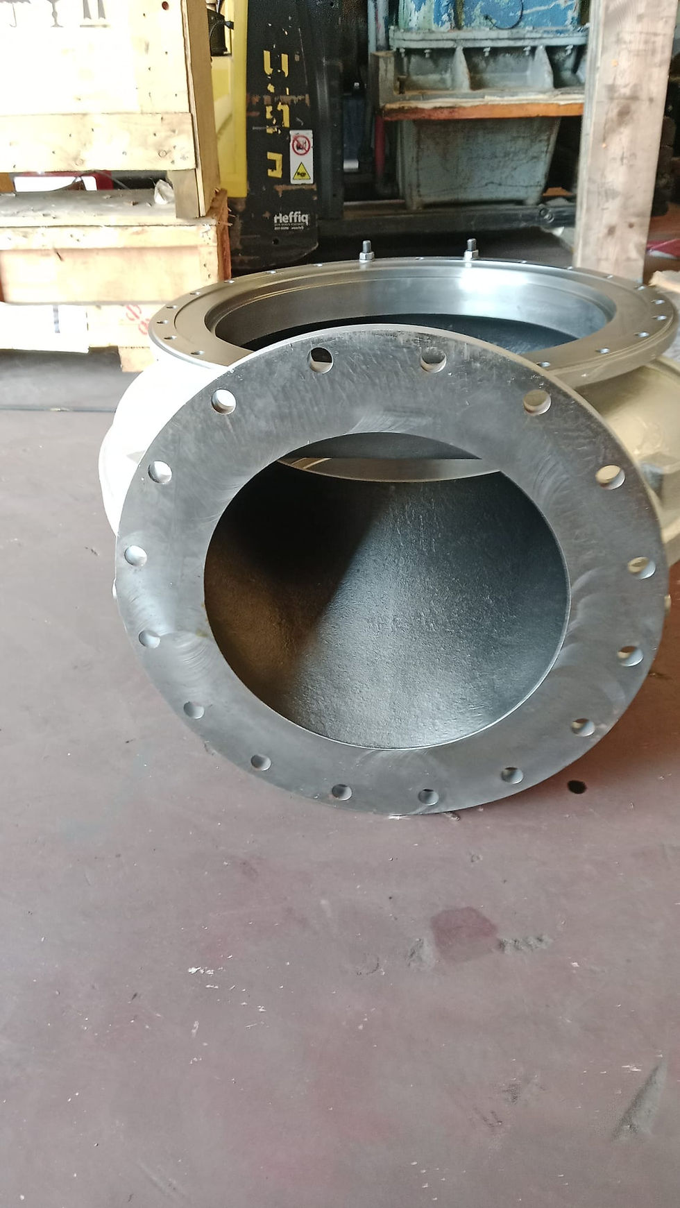الصورة المصغرة: OUTLET CASING FOR TURBOCHARGER NAPIER TYPE NA297