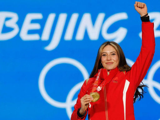 American Defectors Compete for China