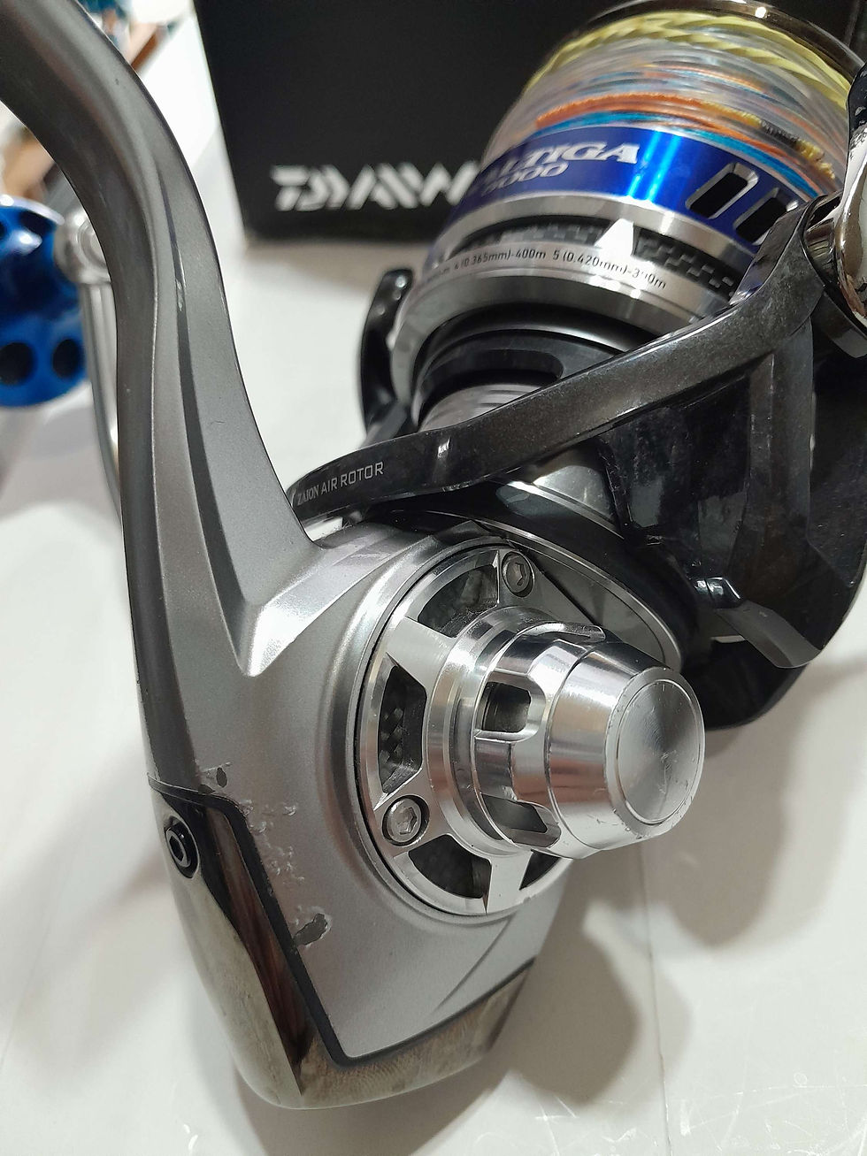 Miniatura: Molinete Daiwa Saltiga 5000(usado)