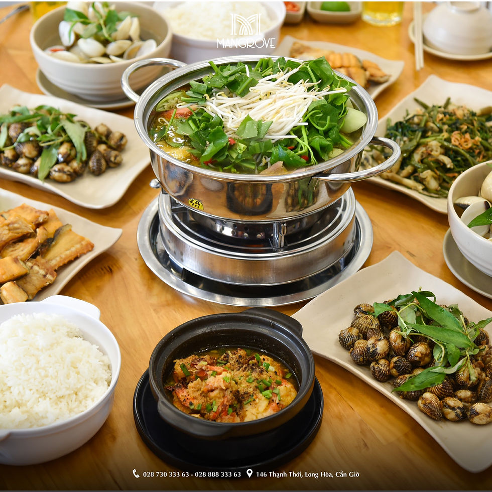 Lẩu hải sản nóng hổi, phong phú hải sản tươi rói – lựa chọn không thể thiếu cho tiệc đoàn