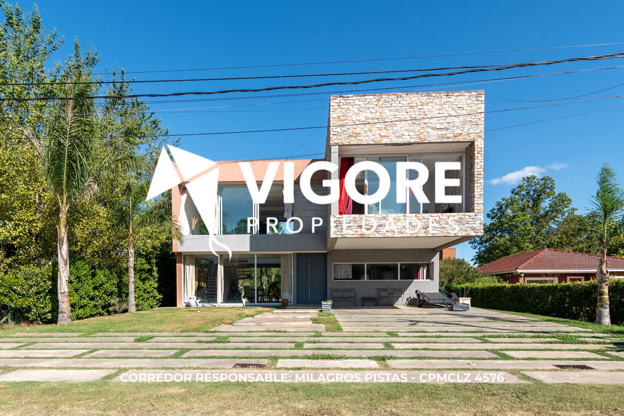 Casa 5 ambientes 900 m² totales en venta con cochera en Virrey del Pino