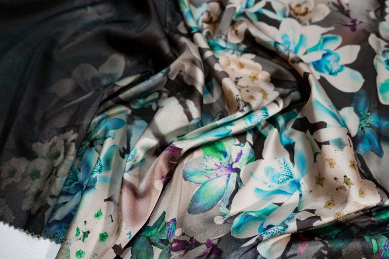 Thumbnail: ZARA SATEN STRETCH DIGITAL PRINT - G20314