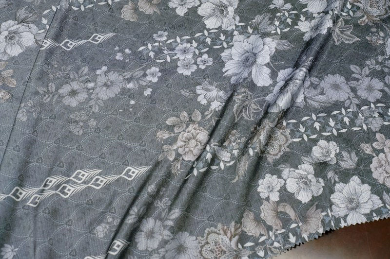 Thumbnail: ROSELINE YORYU DIGITAL PRINT MOTIF ETNIK BUNGA - G22733