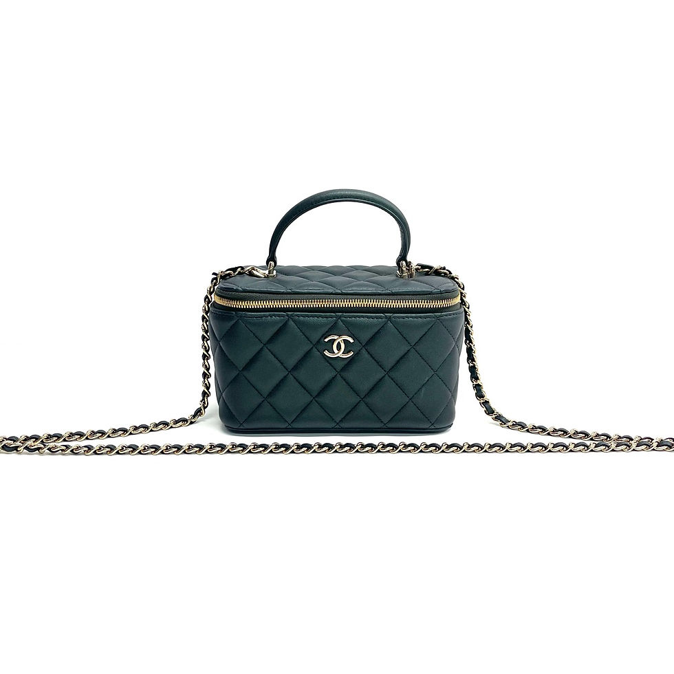 Chanel 22A Pearl Lambskin Chain Bag