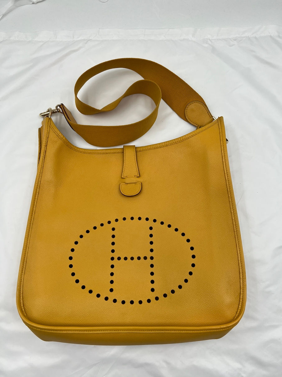 Hermes Evelyne PM Shoulder Bag