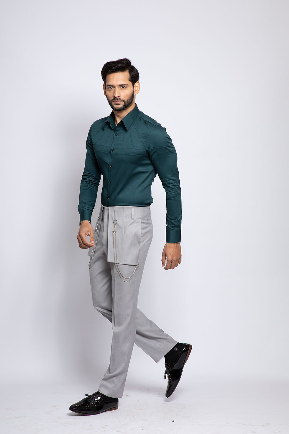 Thumbnail: The Drake wing Trouser