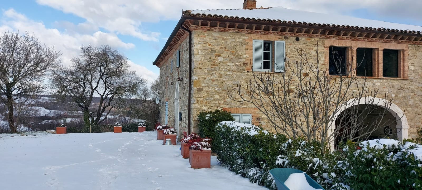 Poggio Posillipo - spectacular ancient farmhouse