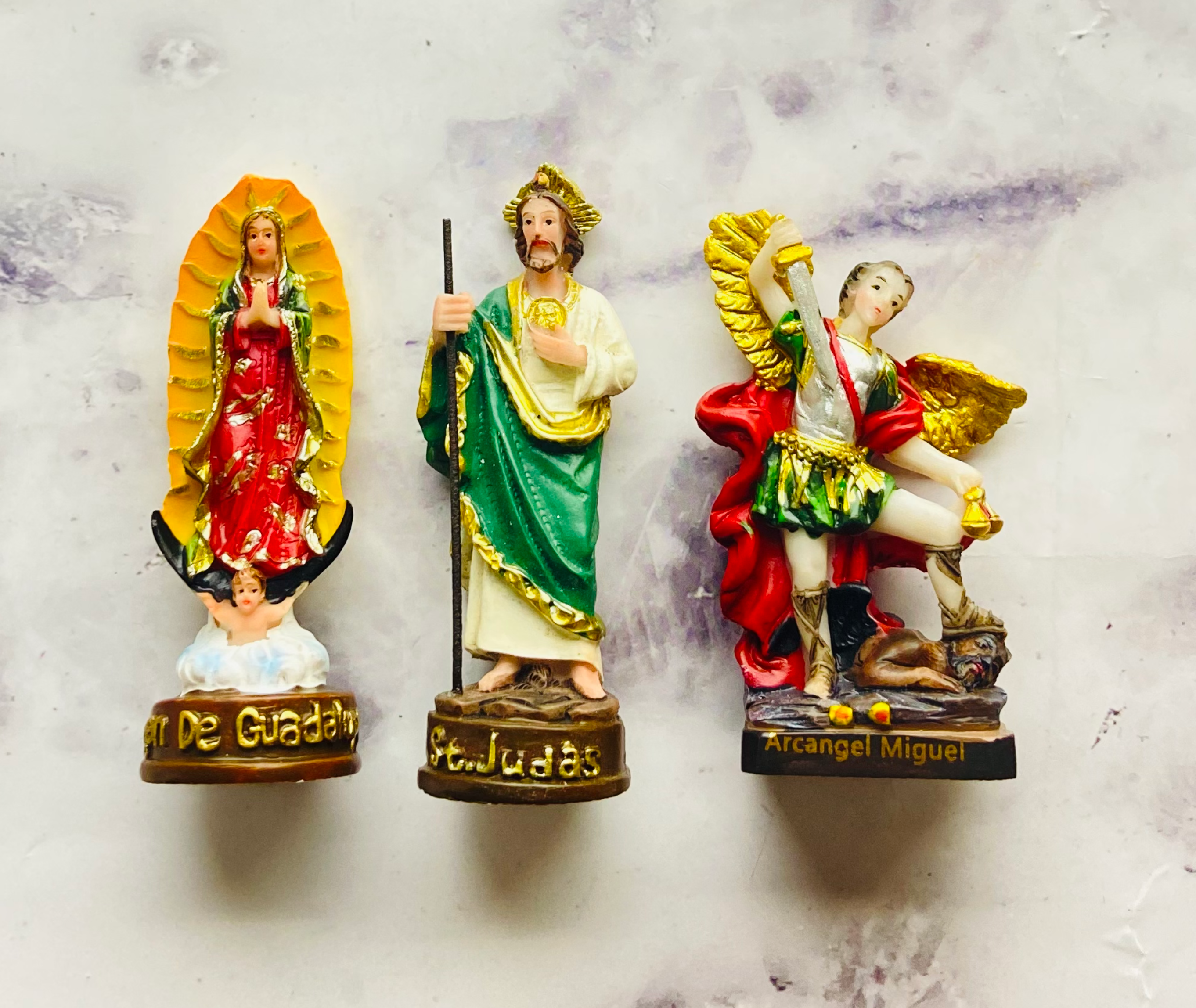 Religious Statues/Estatuas Religiosas