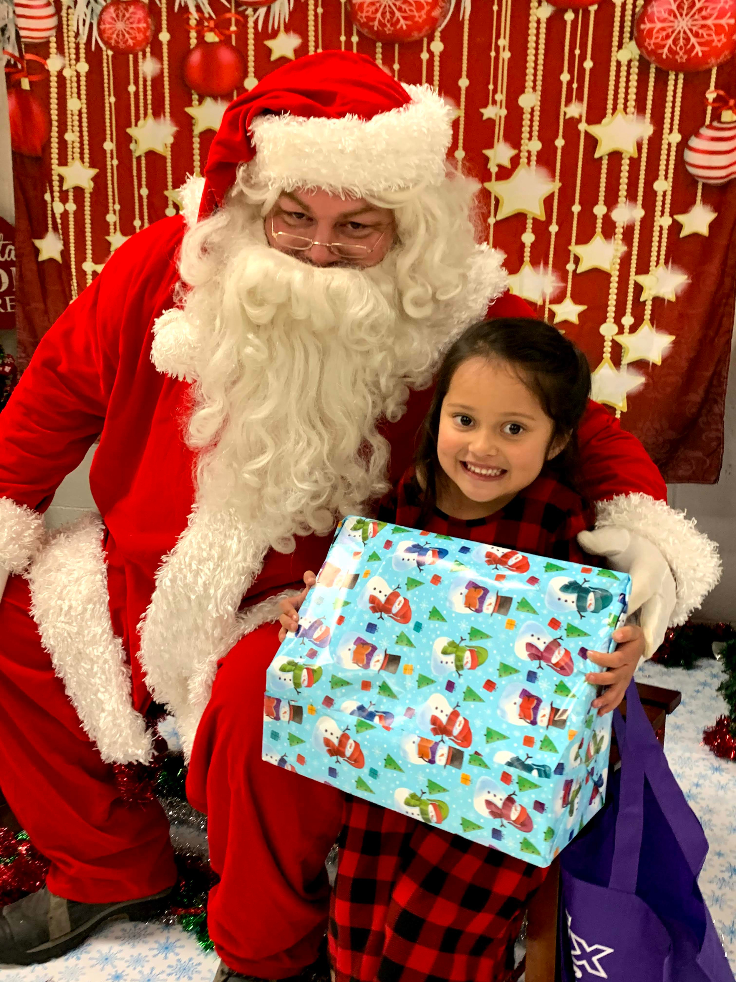 Big Island Christmas Party Project Hawai’i, Inc. Bringing Christmas