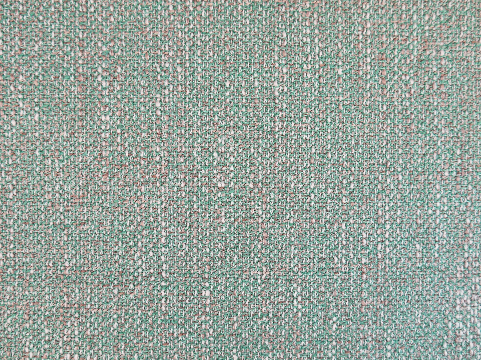 VUL2090 MINT