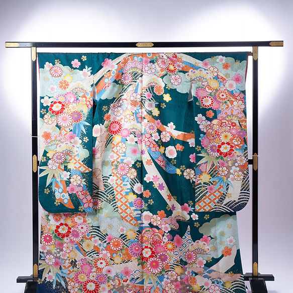 811-1422
深緑大輪花手まり