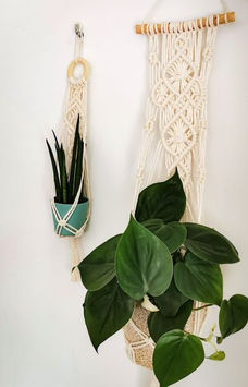 Makramee Blumenampeln für eine wundervolle Boho Hochzeit