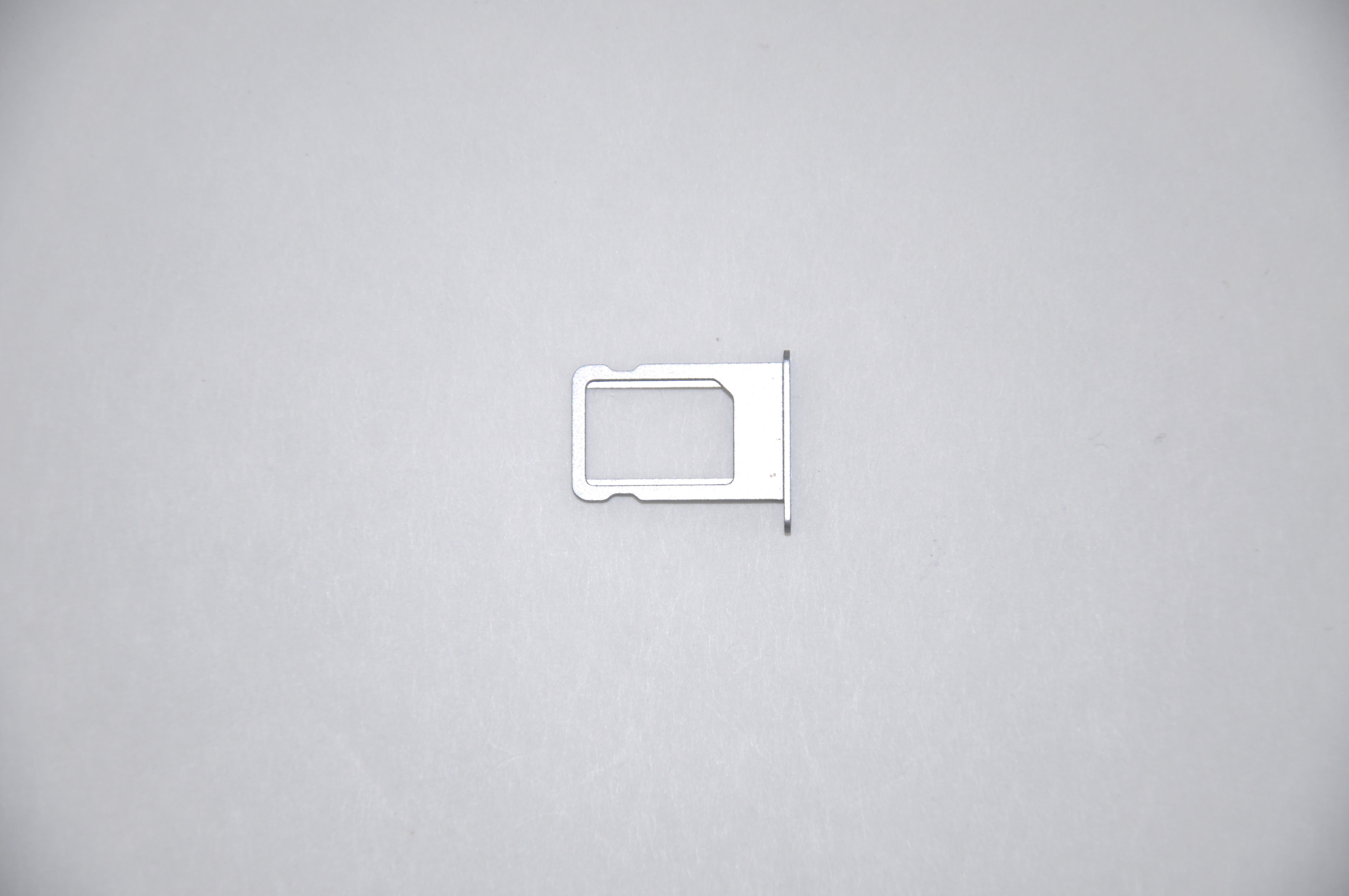 iPhone 5s SIM Tray