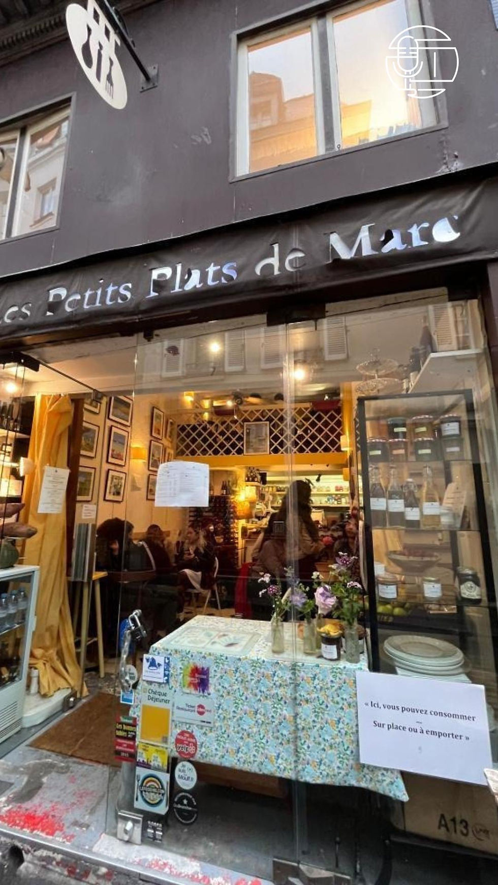 Une photo du restaurant "Les Petits Plats de Marc" où s'est tenu le fan meeting