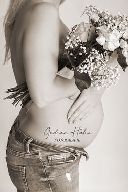 01-Schwangerschaft-Gudrun-Hahn-Fotografie