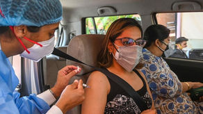 India vaccinates one billion citizens against Covid