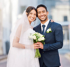 Whether you envision an intimate gathering or a grand celebration, I am here to help make your dream wedding a reality. With