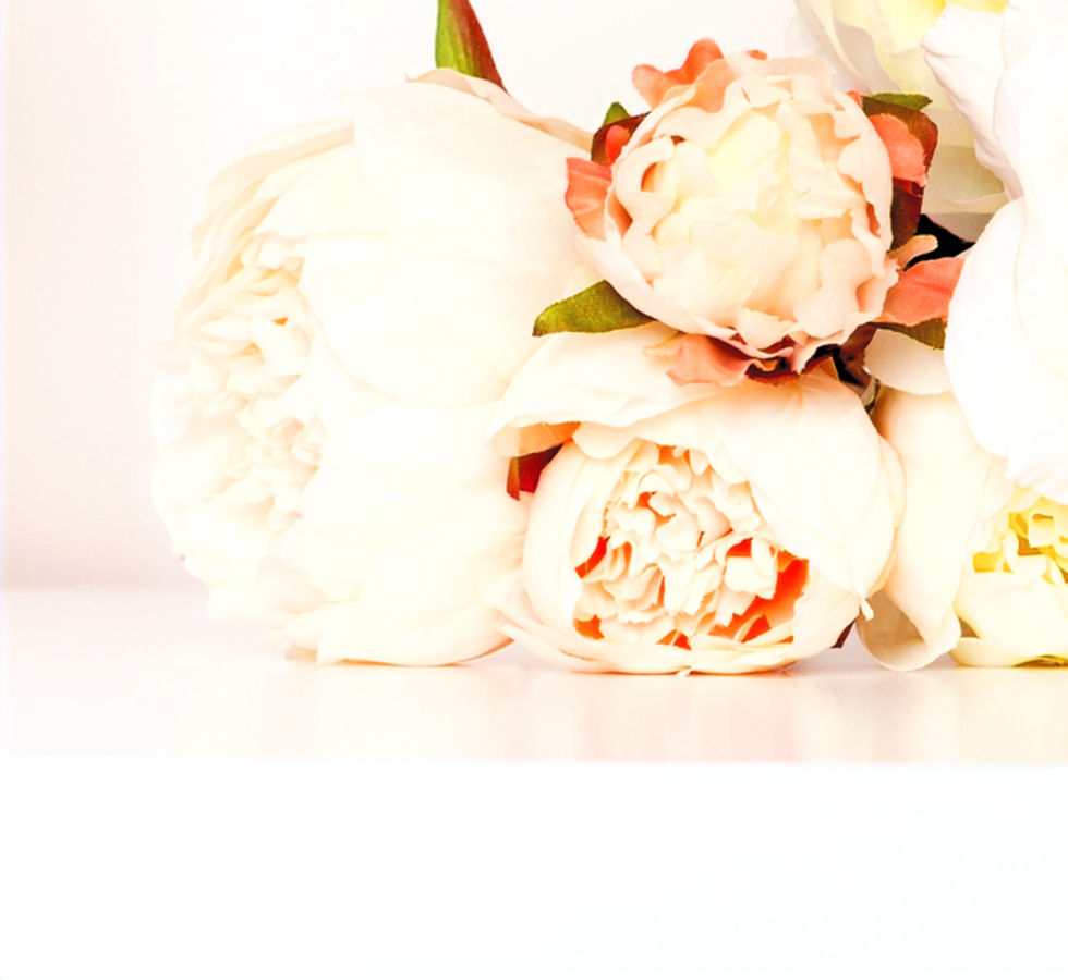 White Floral Bouquet.jpg