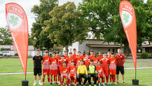 Keine Diskussion unter Flutlicht: 07 regiert das Derby