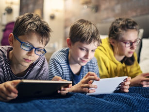 Get Your Grandchild, Even Your Toddler and Preschool Grandchild, An iPad or iPad Mini For A Birthday Present or the Holidays With The Following Indispensable Accessories and Tips To Go With It