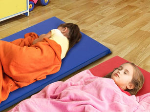 Top Three Tips for Picking the Best Preschool and Toddler Nap Mats and Covers