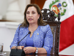 Cuando el país se cae a pedazos (y aún así intentamos construir algo mejor)