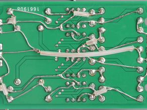 プリント基板の裏打ちは音に効く