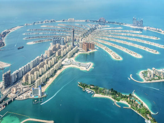 Palm Jumeirah Luxury Properties by Lightbody Real Estate