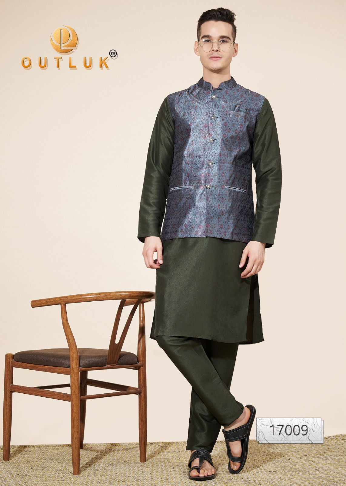 Handsome 8xl men's kurta with printed jacket