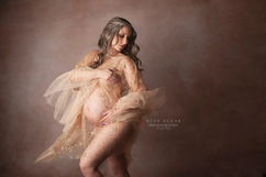 Hair and Makeup for Maternity Portraits