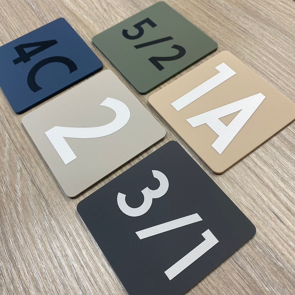 Thumbnail: Mini house number square