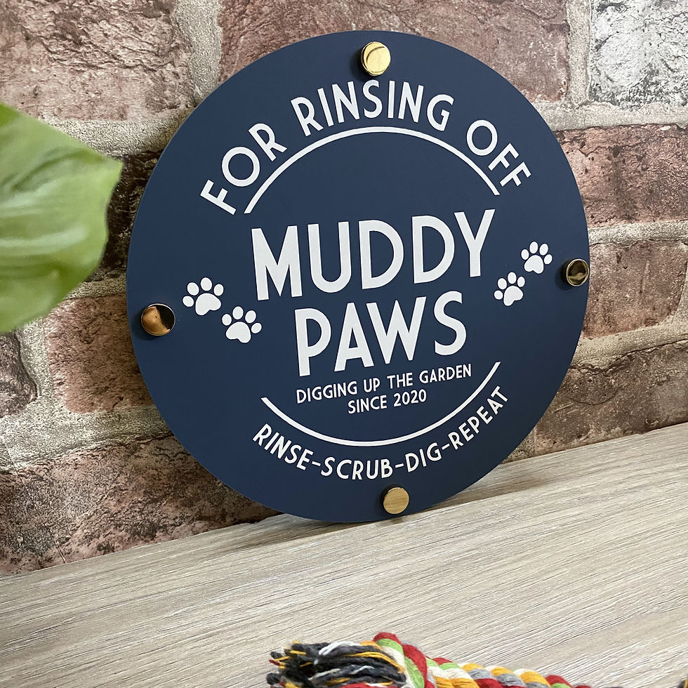 Thumbnail: For rinsing muddy paws garden sign