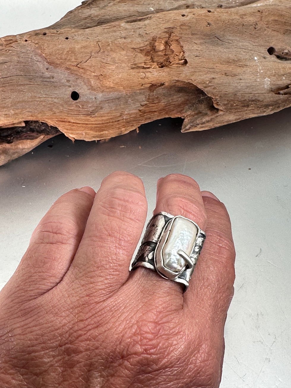 Thumbnail: Sterling Square ring with Freshwaterpearl