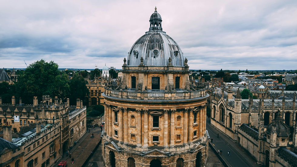 Radcliffe Camera (Goli, C. (2019, January 18). Concrete Building · Free Stock Photo. Pexels. https://www.pexels.com/photo/concrete-building-1796720/)