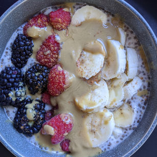 How to Make Dairy-Free Chia Pudding - Easy Recipe with a Matcha-Flavor Option!
