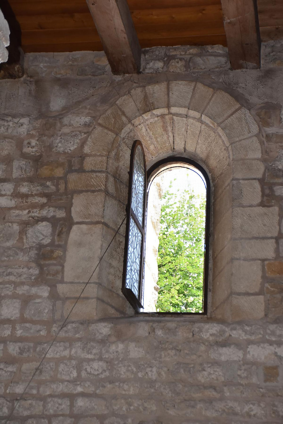 FELDBACH, Église prieurale Saint-Jacques, navata settentrionale, monofora
