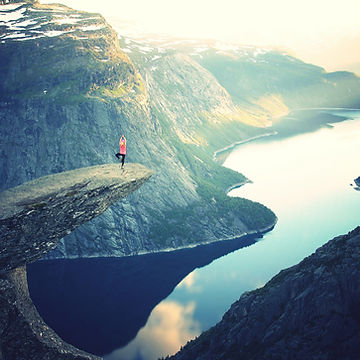 Clifftop Yoga