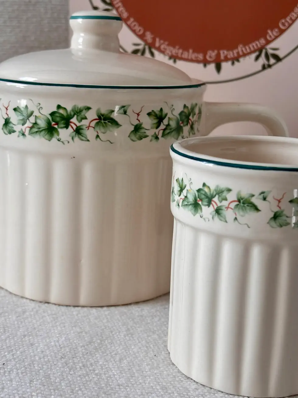Miniature : Théière et mug motif lierre cottage anglais