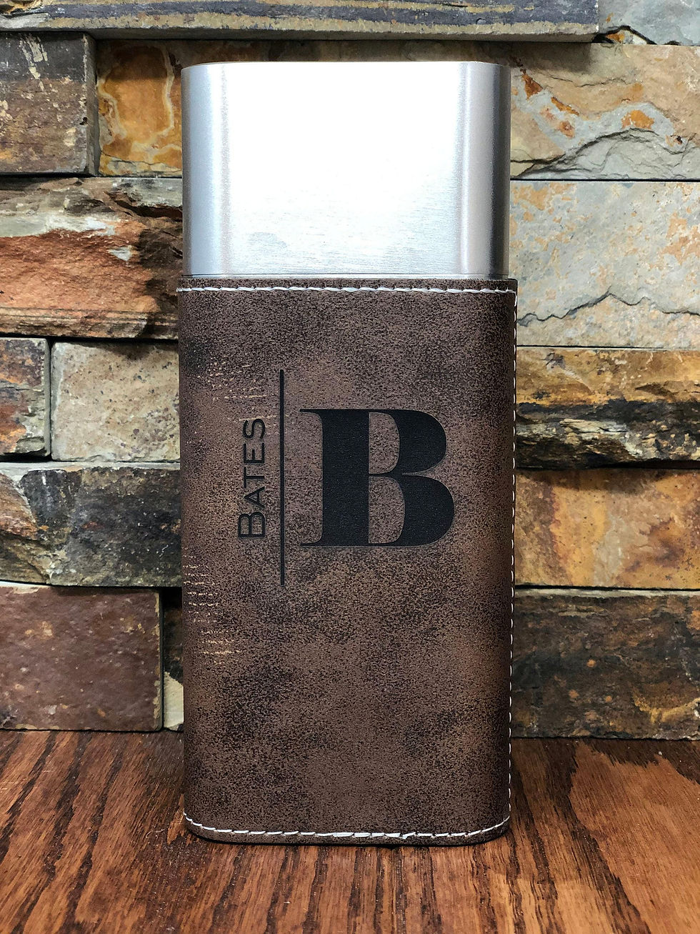 Thumbnail: Personalized Stainless Steel Cigar Case with Guillotine Cutter - Groomsman