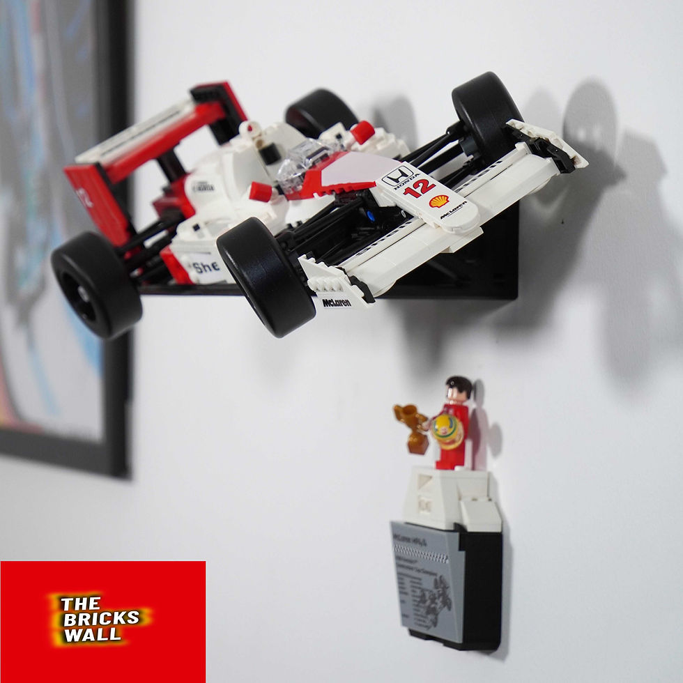 תמונה ממוזערת: McLaren MP4/4 & Ayrton Senna 10330 סטנד לגו לקיר דגם