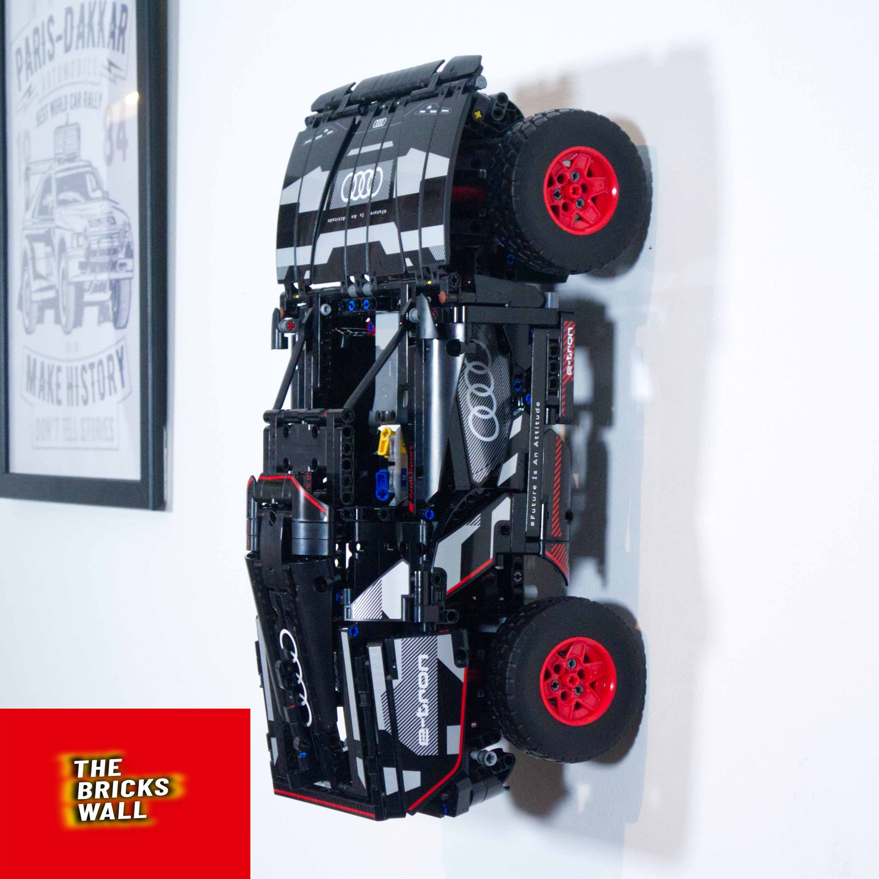 Audi RS Q E-Tron 42160 סטנד לגו לקיר דגם