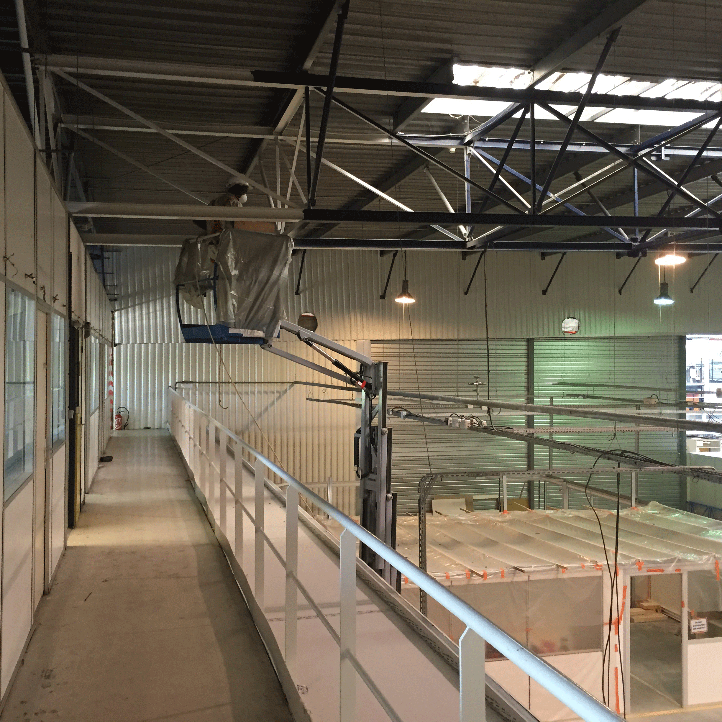 INDUSTRIE ET COMMERCE