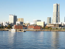 大桟橋よりみなとみらい方面