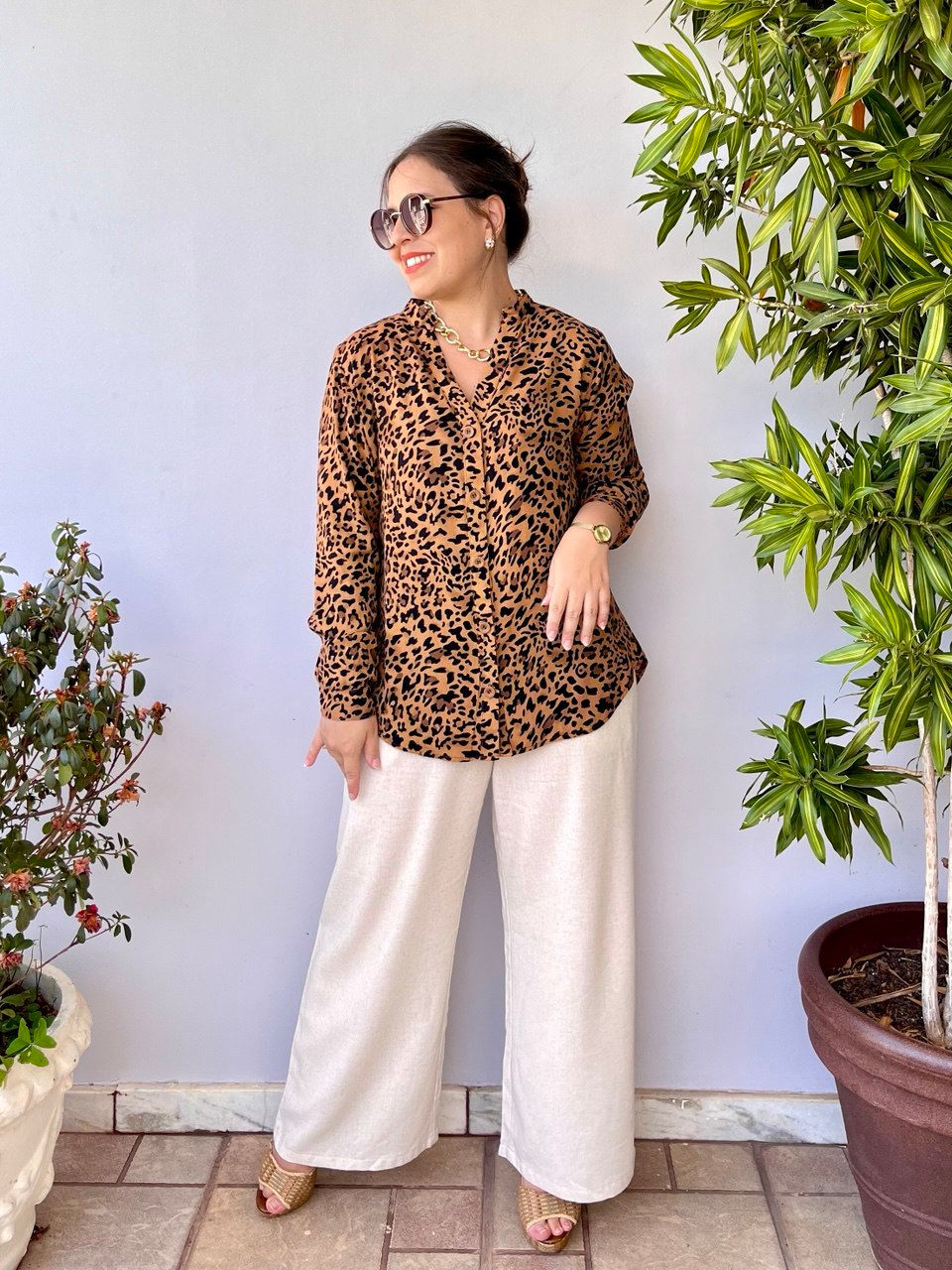 Miniatura: | Camisa Feminina |